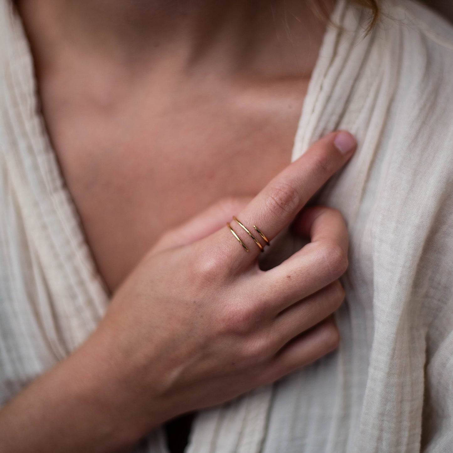 ANILLO THEA PLATEADO