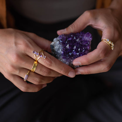 NILA AMETHYST RING