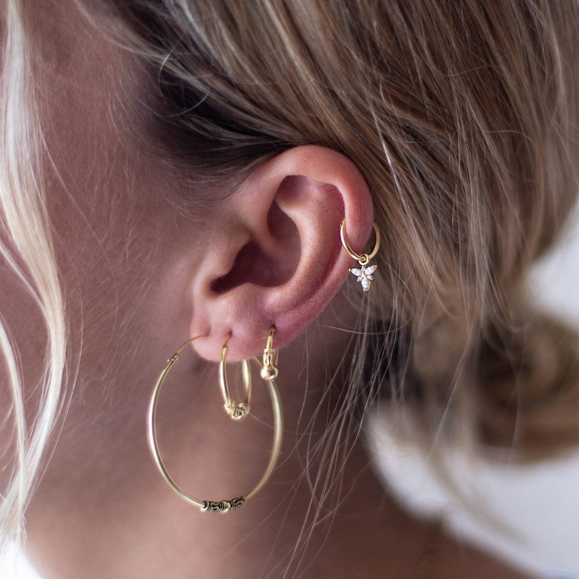 Gold plated Silver earrings - Gold bali ear hoops - Shiny small hoop - Bohemian jewelry - Gold earrings - Hippie hoops - Gold crystal hoop 